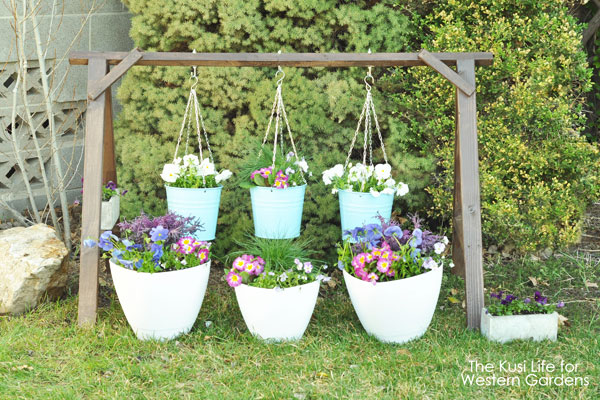 DIY Hanging Basket Frame - A Mother's Day Gift www.westerngardens.com